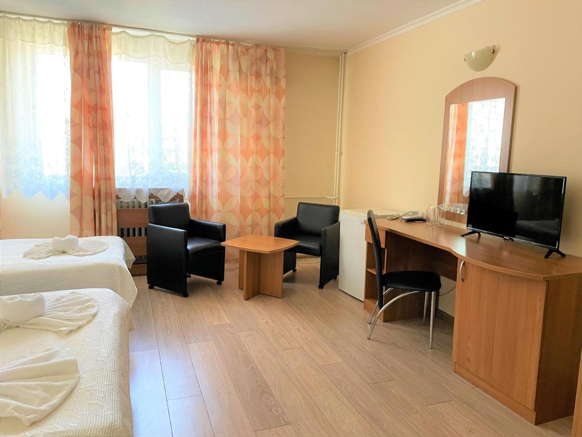 Family Hotel Central Burgas Exterior photo