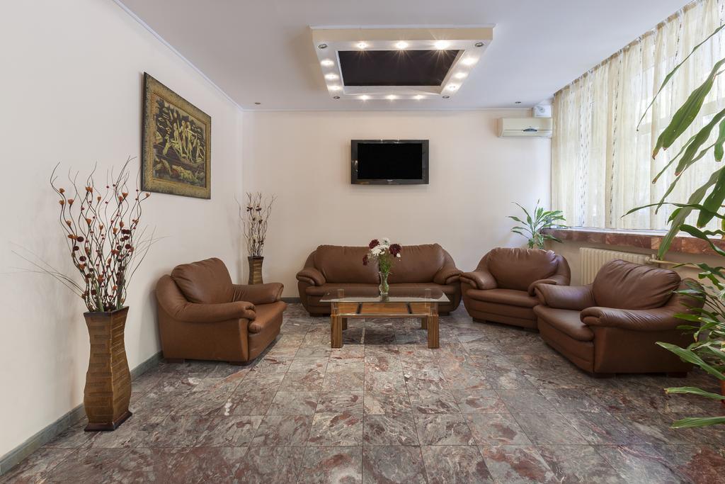 Family Hotel Central Burgas Exterior photo